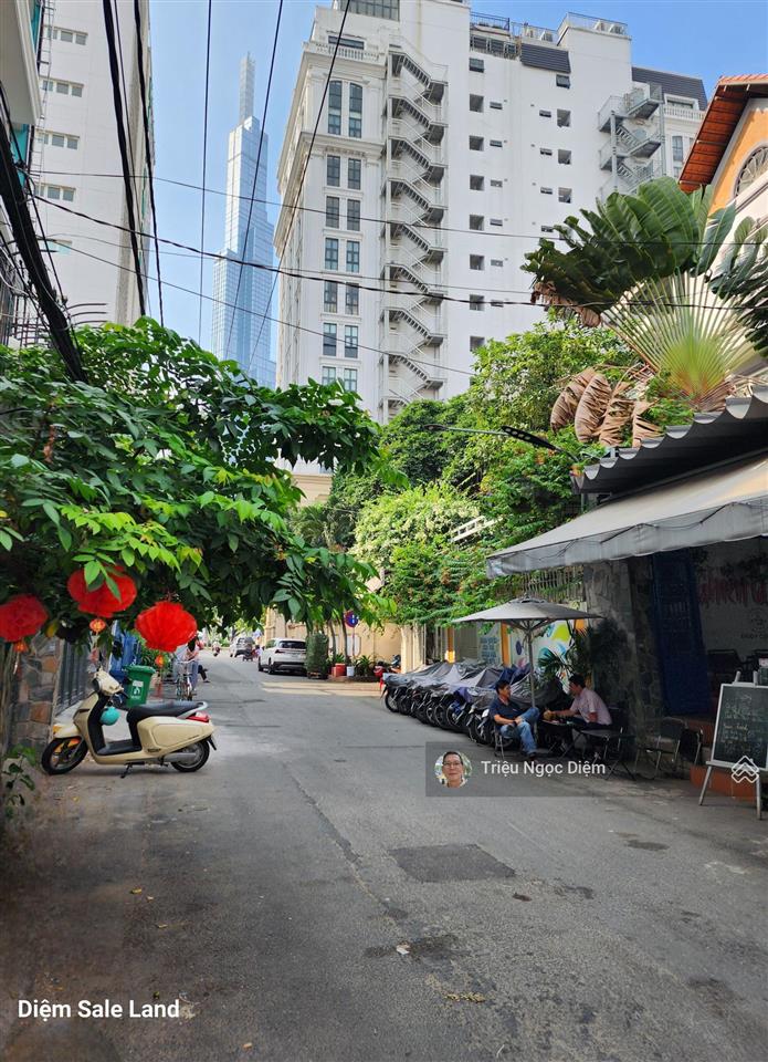Bán nhà mặt tiền hẻm nhựa 10 mét điện biên phủ đối diện landmark 81 khu vip tân cảng bình thạnh