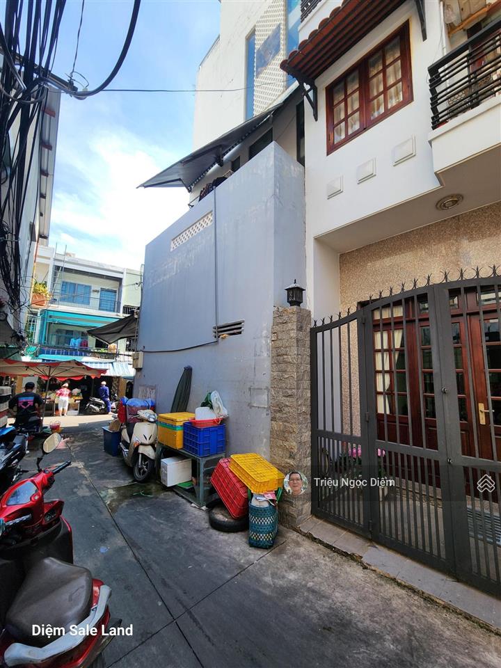Giảm 2 tỷ còn 10.9tỷ nhà 2 mặt tiền ngay chợ văn thánh kinh doanh sầm uất điện biên phủ, bình thạnh