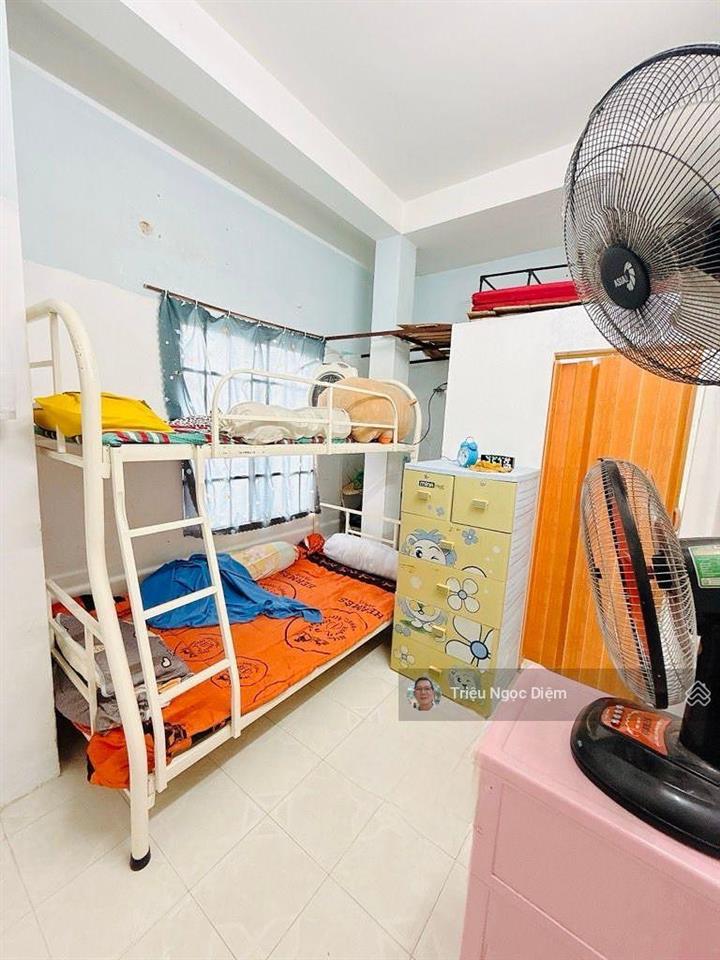 Giảm 1 tỷ còn 8.8 tỷ nhà 3 tầng hẻm 4m điện biên phủ 73m2. 9 phòng ngủ gần ngã tư hàng xanh