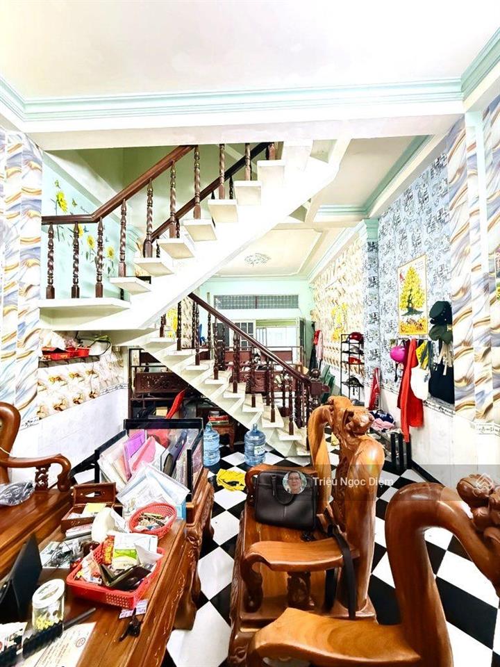 Bán nhà điện biên phủ khu vip p17. bình thạnh giáp q1. 75m2 ngang 4m nở hậu 5m giá chỉ 7.99 tỷ