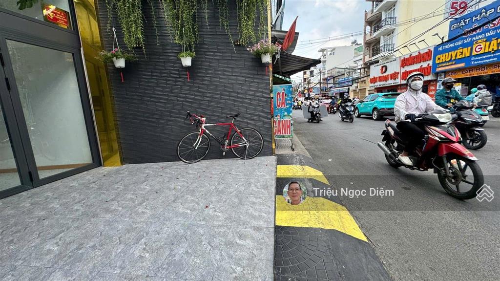 Gấp bán giảm 2 tỷ nhà mới mặt tiền kinh doanh sầm uất giá rẻ phan văn trị 4 tầng chỉ 10 tỷ