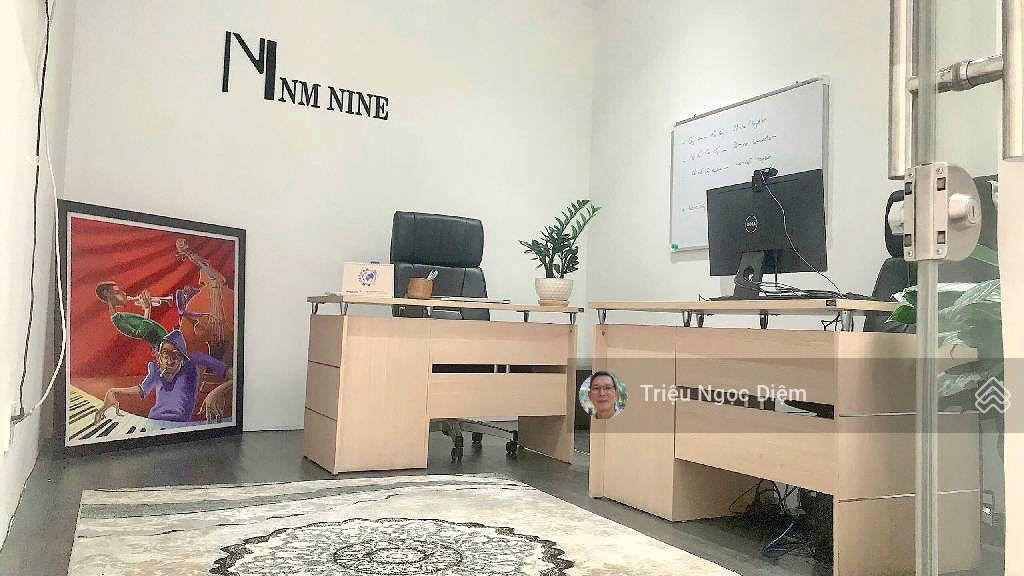 Giảm 500 triệu còn 18.5 tỷ nhà 4 tầng hxh kinh doanh điện biên phủ sát q1. 90m2. 8pn