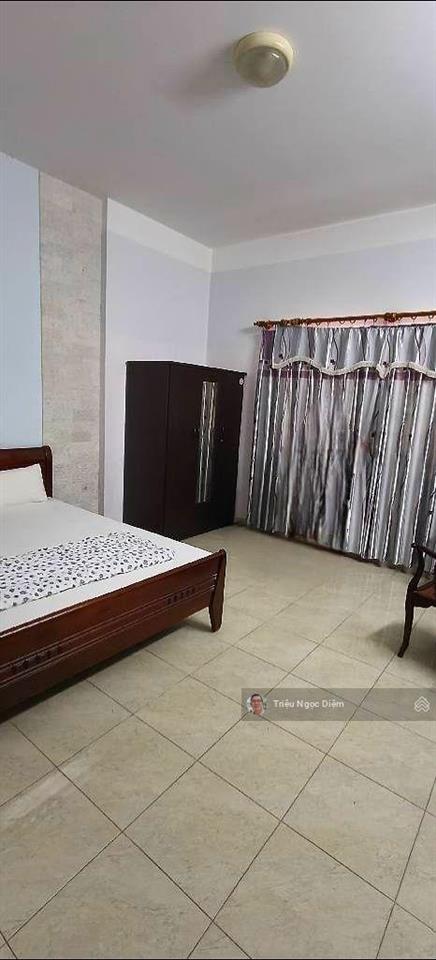 Giảm mạnh 3 tỷ nhà 4 tầng 240m2 ngang 5m khu vip nguyễn gia trí xô viết nghệ tĩnh chỉ 114 triệu/1m2