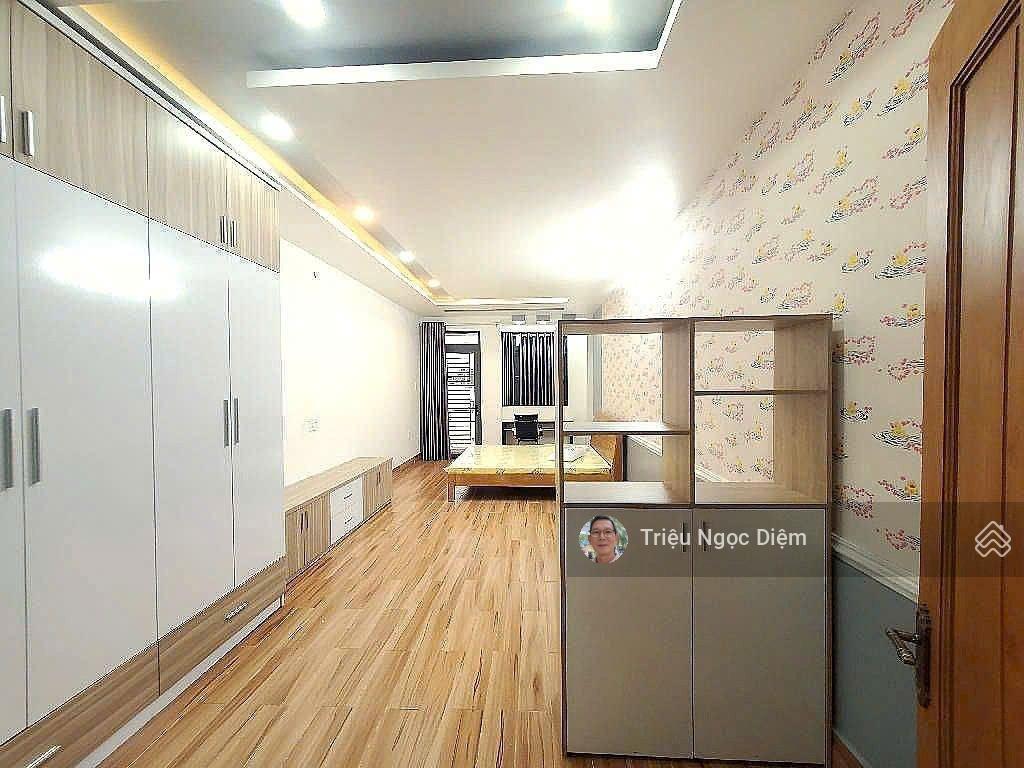 Chủ giảm mạnh giá chỉ 10.5 tỷ nhà mới 5 tầng btct full nội thất tt phú nhuận .