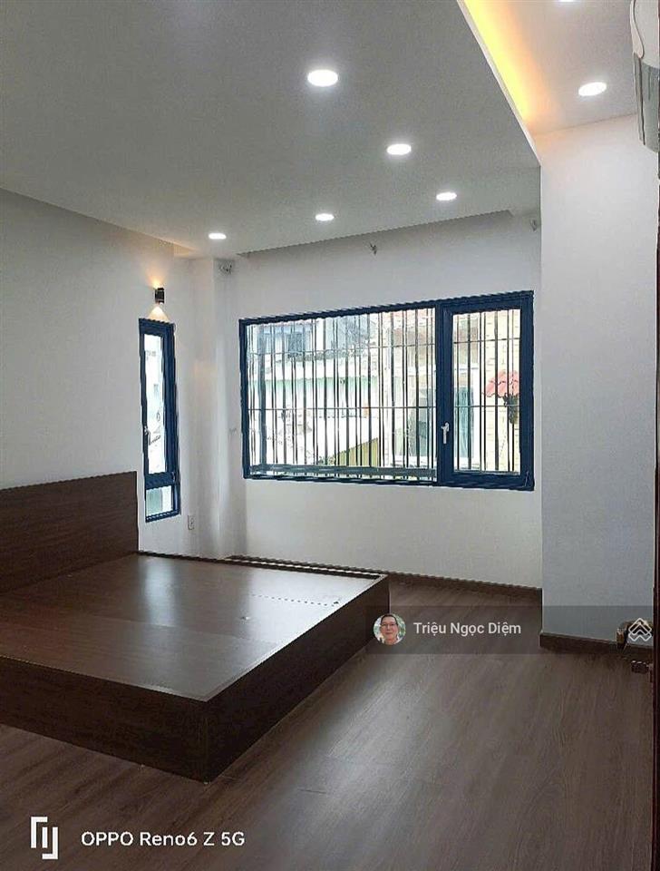 Gấp bán chỉ 16.5 tỷ nhà đẹp mặt tiền trần hữu trang nguyễn văn trỗi 72m2 4 tầng hầm thang máy