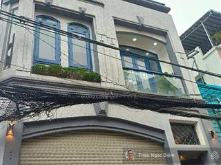 Gấp bán chỉ 16.5 tỷ nhà đẹp mặt tiền trần hữu trang nguyễn văn trỗi 72m2 4 tầng hầm thang máy