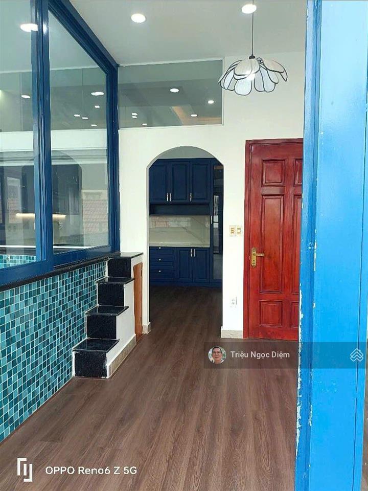Gấp bán chỉ 16.5 tỷ nhà đẹp mặt tiền trần hữu trang nguyễn văn trỗi 72m2 4 tầng hầm thang máy