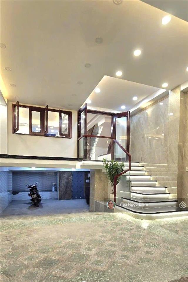 Gấp bán chỉ 16.5 tỷ nhà đẹp mặt tiền trần hữu trang nguyễn văn trỗi 72m2 4 tầng hầm thang máy