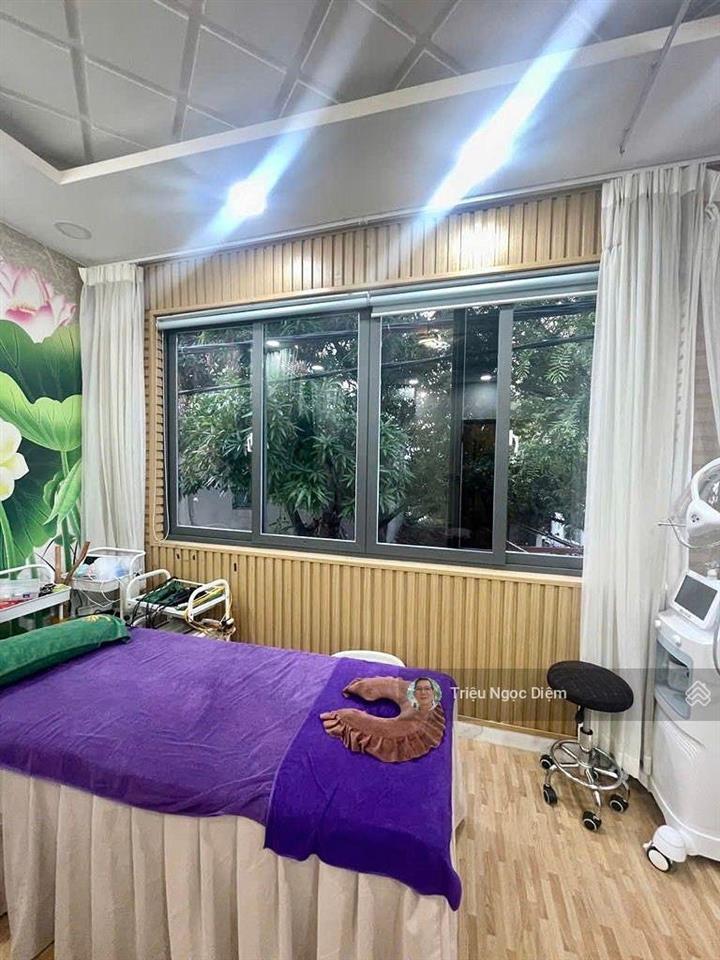 Bán nhà hxh cầm bá thước phú nhuận 4 tầng nở hậu đẹp chỉ 9.9 tỷ