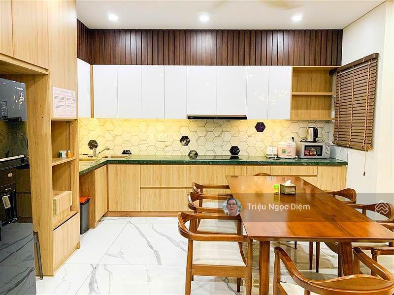 Penthouse duplex central garden q1 140m2 5pn view bitexco giá chỉ 12.6 tỷ ( siêu hiếm )