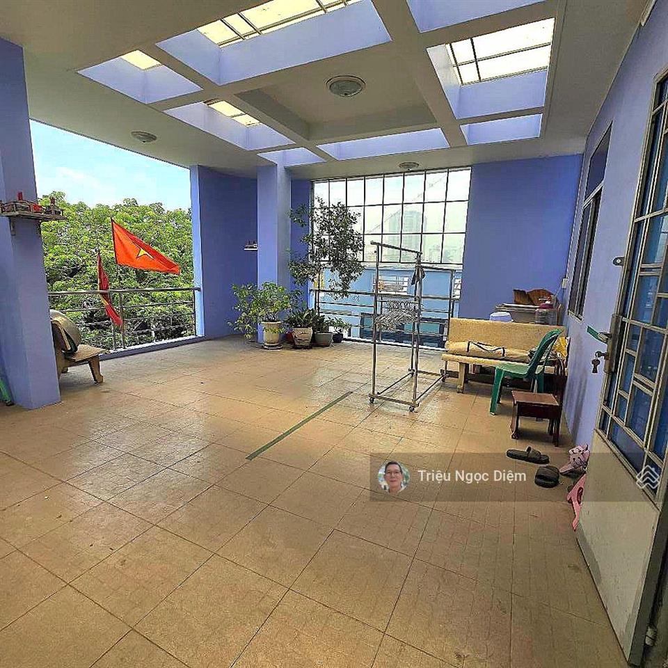 Giảm mạnh 5 tỷ bán nhanh 262m2 ngang 10m bề thế,dễ nhận diện thương hiệu.mặt tiền xô viết nghệ tĩnh