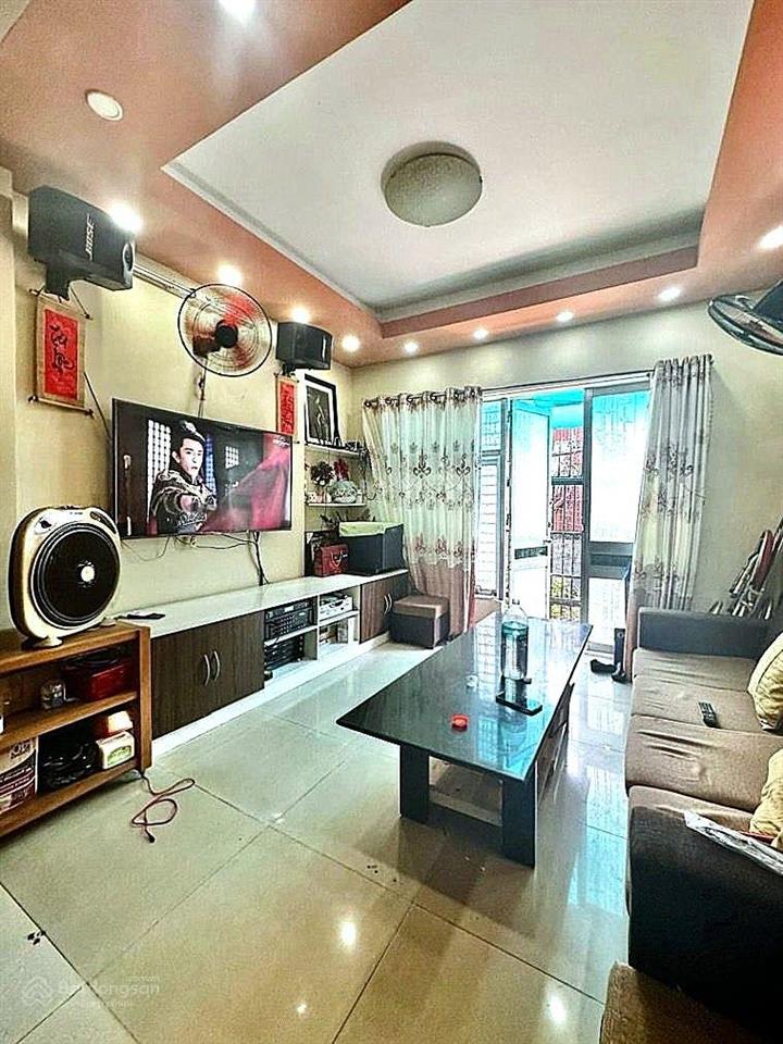Nhà đẹp giá tốt sát mặt tiền phan văn trị 45m2 4 tầng 5pn chỉ 7.9 tỷ
