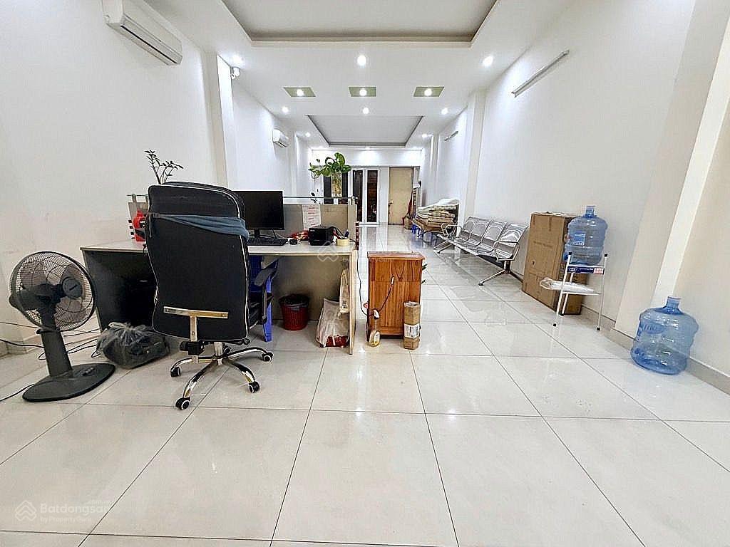 Mặt tiền kinh doanh quốc lộ 13 140m2 kinh doanh đỉnh sát bến xe miền đông giá chỉ 24.5 tỷ