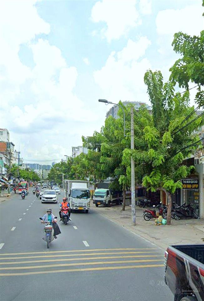 Mặt tiền kinh doanh quốc lộ 13 140m2 kinh doanh đỉnh sát bến xe miền đông giá chỉ 24.5 tỷ