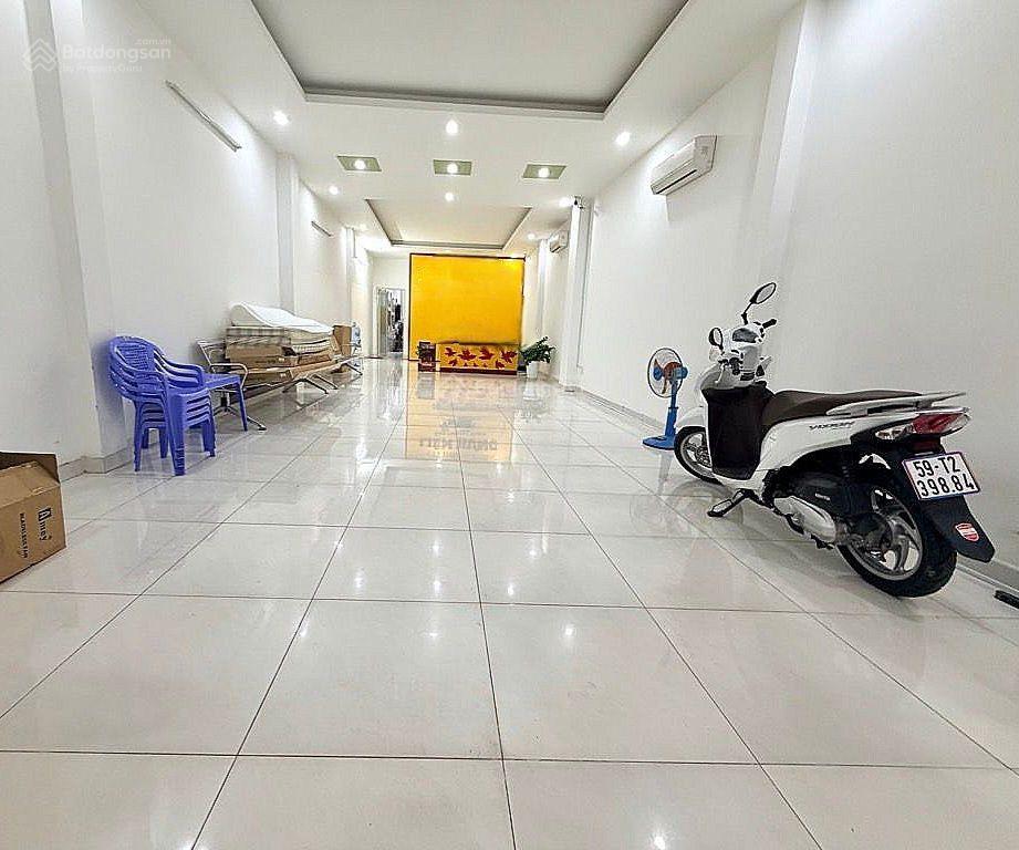 Mặt tiền kinh doanh quốc lộ 13 140m2 kinh doanh đỉnh sát bến xe miền đông giá chỉ 24.5 tỷ