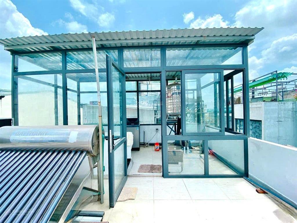 Giảm sâu 1 tỷ nhà 4 tầng hẻm xe tải 7m ngay bến xe miền đông chỉ còn 8.9 tỷ