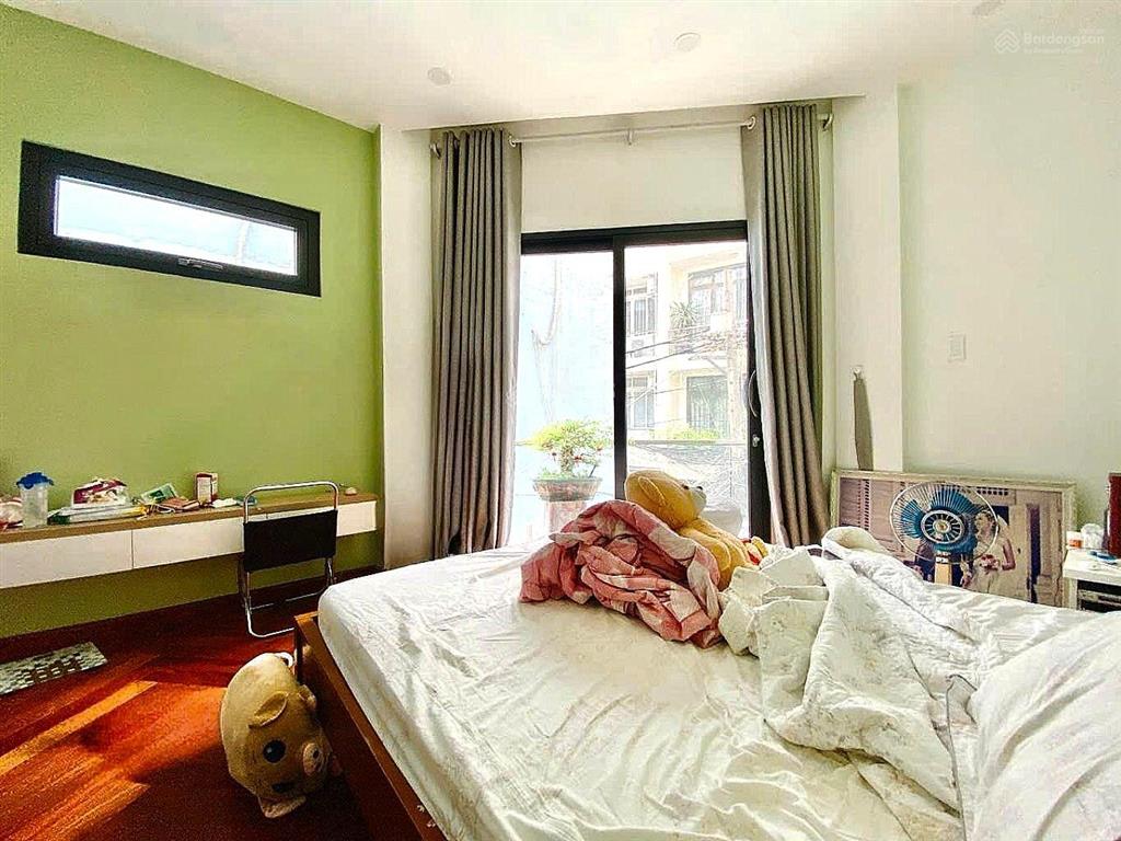Giảm sâu 1 tỷ nhà 4 tầng hẻm xe tải 7m ngay bến xe miền đông chỉ còn 8.9 tỷ