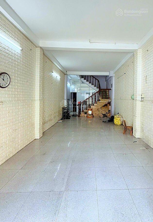 Nhà 4 tầng btct hẻm xe hơi ngủ trong nhà gần bến xe miền đông chỉ 9.9 tỷ