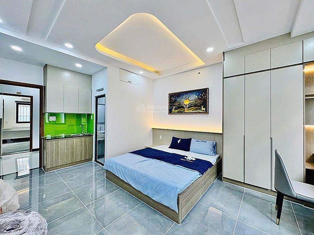 Phú nhuận dòng tiền 850tr/năm 2 mặt hẻm ô tô 5 tầng sát mặt tiền full nội thất cao cấp