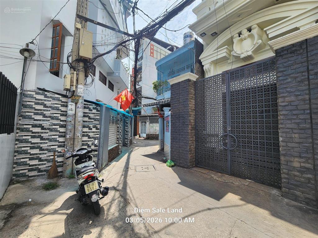 Nhà phú nhuận 62m2 3 tầng đúc 6pn dòng tiền 17tr/tháng gần phan xích long sát quận 1