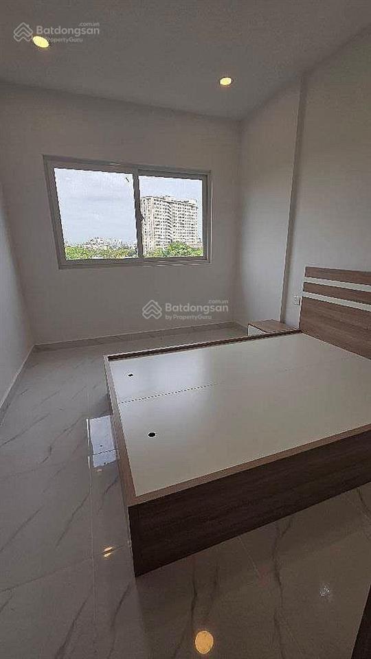 Chung cư 2pn cao cấp view bờ kè trực diện quận 1 full nội thất mới sổ hồng lâu dài
