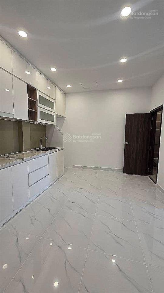 Chung cư 2pn cao cấp view bờ kè trực diện quận 1 full nội thất mới sổ hồng lâu dài