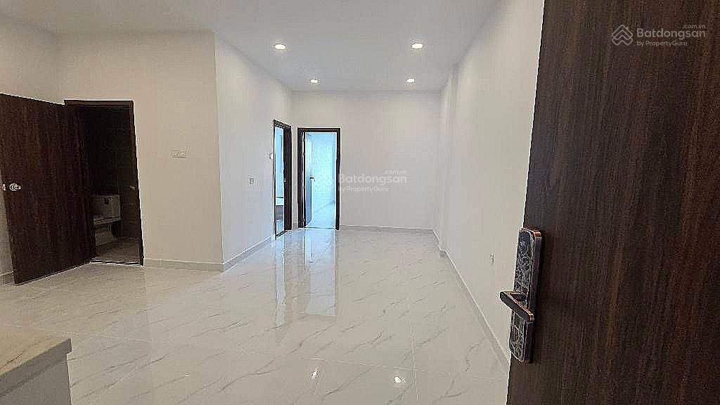 Chung cư 2pn cao cấp view bờ kè trực diện quận 1 full nội thất mới sổ hồng lâu dài