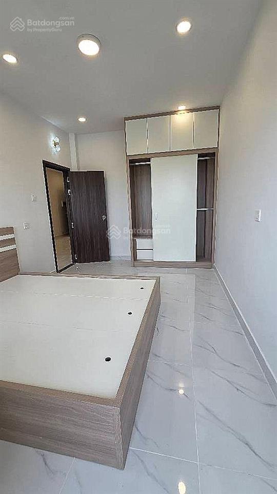 Chung cư 2pn cao cấp view bờ kè trực diện quận 1 full nội thất mới sổ hồng lâu dài