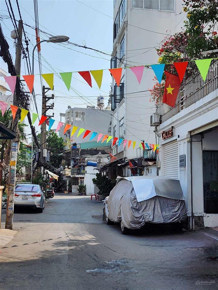 Hàng hiếm bình thạnh 96m2 ngang 4m nỡ hậu chỉ 9.3 tỷ không có căn thứ 2