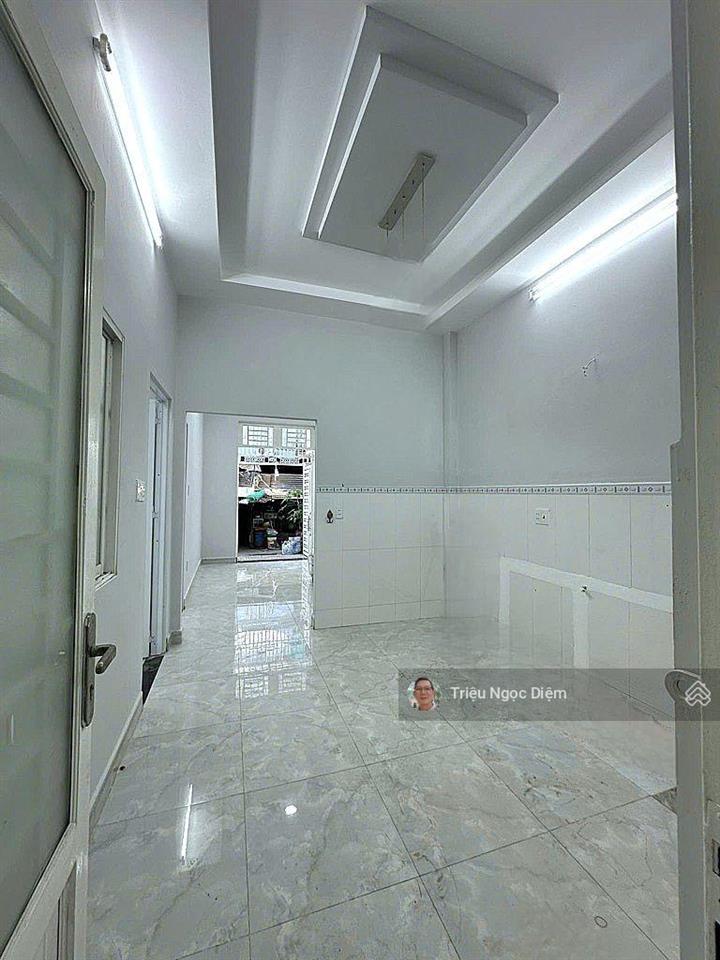 Mặt tiền tương lai đường 14m  giá chỉ 7.85 tỷ  cơ hội đón đầu dự án rạch xuyên tâm bình thạnh