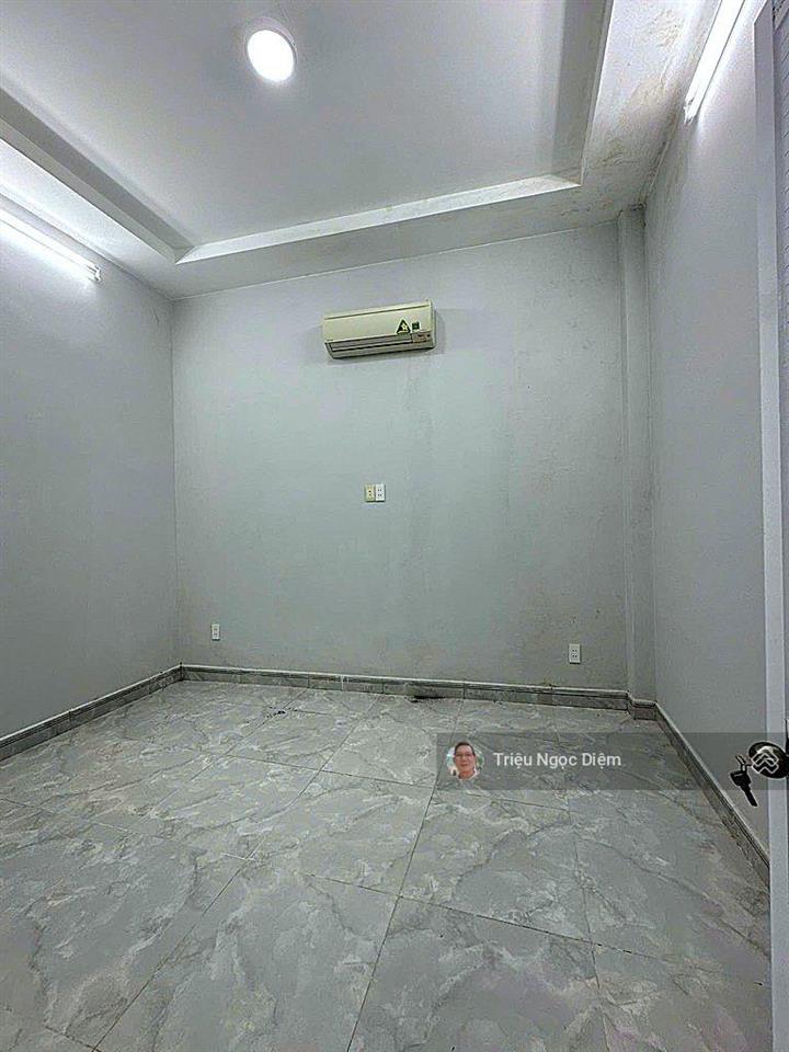 Mặt tiền tương lai đường 14m  giá chỉ 7.85 tỷ  cơ hội đón đầu dự án rạch xuyên tâm bình thạnh
