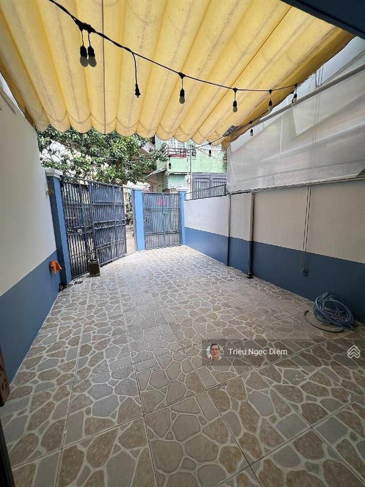 Bán đất cạnh vinhomes central park sát ga metro văn thánh vị trí kinh doanh đỉnh .