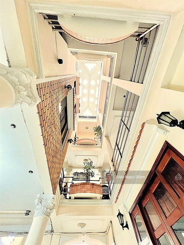 Biệt thự phú nhuận 12x20m 240m2 khu vip phan xích long chỉ 38 tỷ