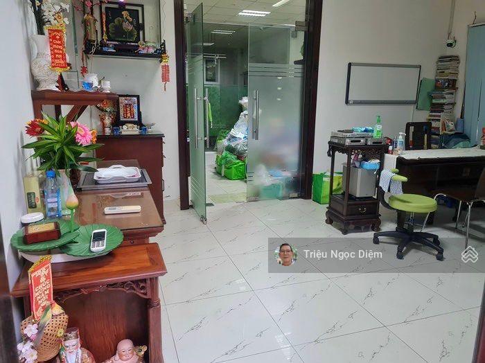 Giảm 2 tỷ chỉ còn 10.5 tỷ . bạch đằng, p.15 bình thạnh dt 120m2 ngang 6m hẻm đẹp, có sân đậu xe