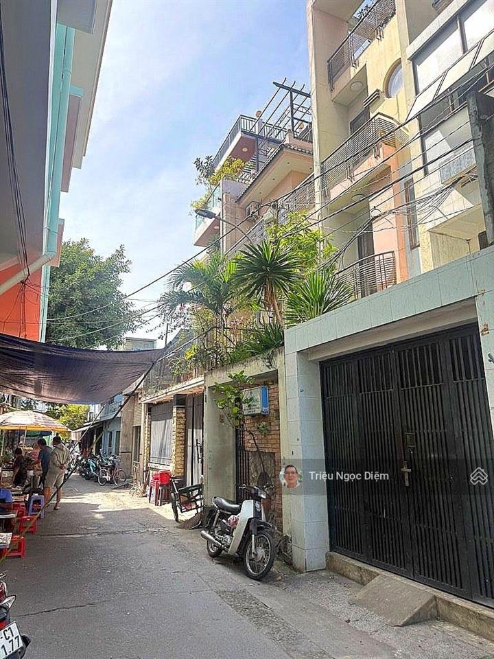 Bán nhà bình thạnh giảm 2 tỷ còn 16 tỷ hxh nhà 3 tầng 105m2 ngang 6.8m bề thế gần mặt tiền