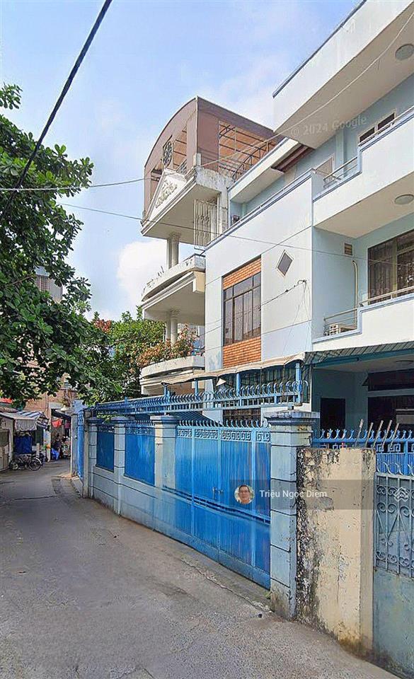 Giảm 1 tỷ còn 11.3 tỷ hxt tiện kinh doanh ngay ngã tư hàng xanh vừa ở vừa khai thác 77m2. 3 tầng.