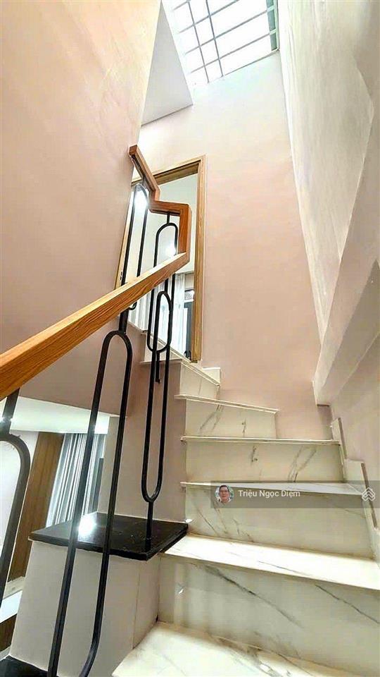 Nhà đẹp điện biên phủ p17 bình thạnh  gần hàng xanh  1 căn ra hẻm xe tải  32m2 chỉ 6.35 tỷ