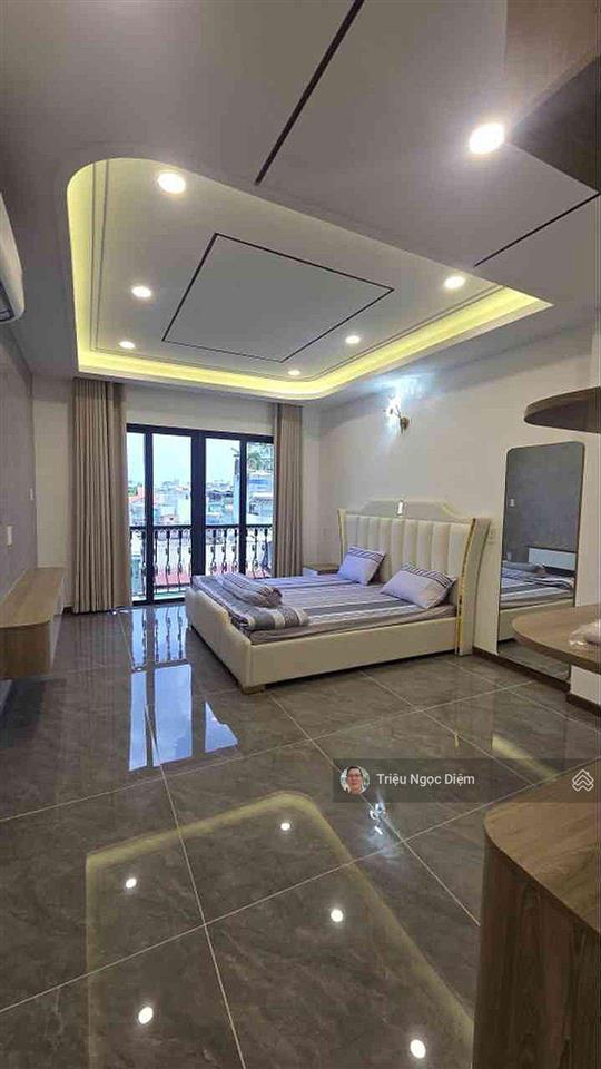 Giảm 1 tỷ còn 12.8 tỷ nhà 5 tầng mới đẹp hxh bạch đằng  thang máy cao cấp full nội thất thông minh