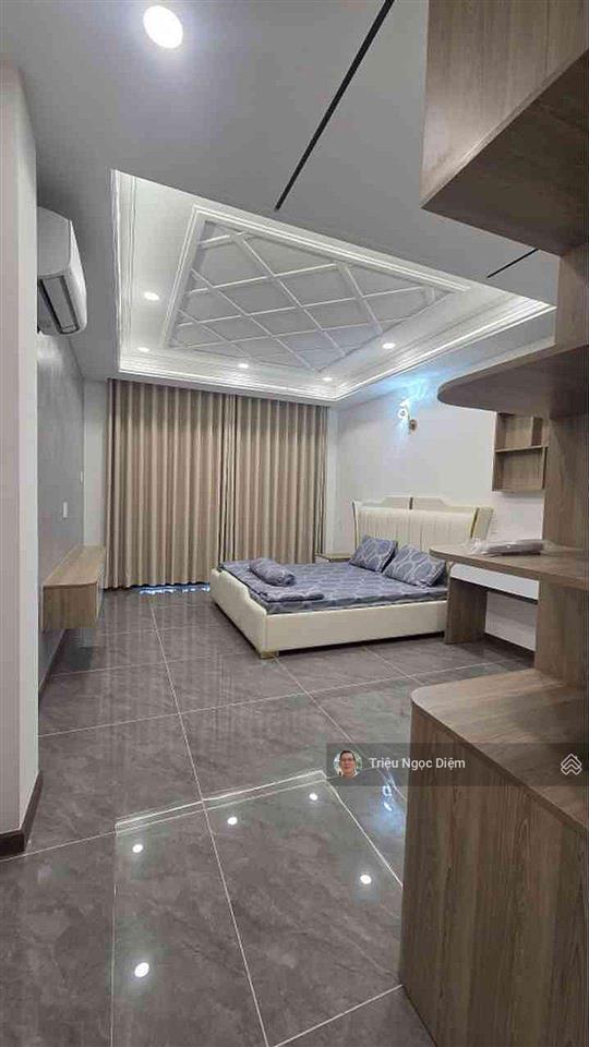 Giảm 1 tỷ còn 12.8 tỷ nhà 5 tầng mới đẹp hxh bạch đằng  thang máy cao cấp full nội thất thông minh