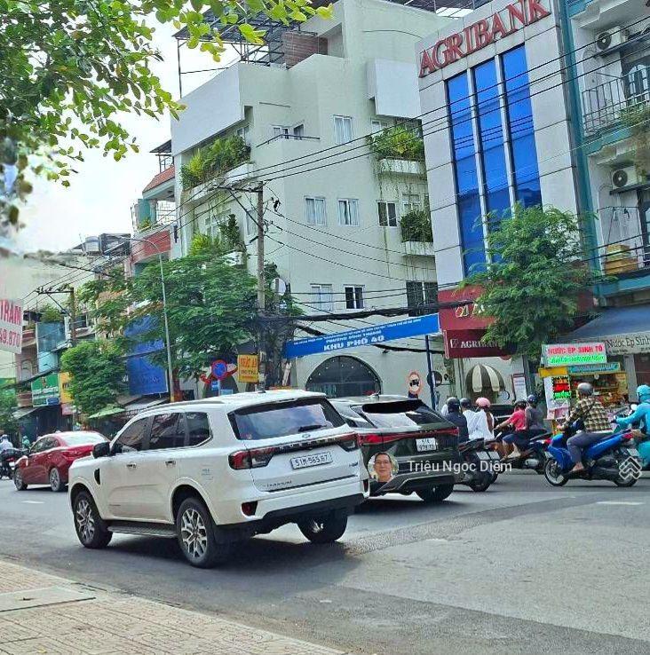 Đất vàng 1.600m2 ngang 40 mét chu văn an bình thạnh đất dân cư hiện hữu chỉ 100 triệu/1m2