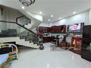 Quận 3 hiếm nhà bán 40m2 ngang 5m 4 tầng hoàn công chỉ 7.49 tỷ