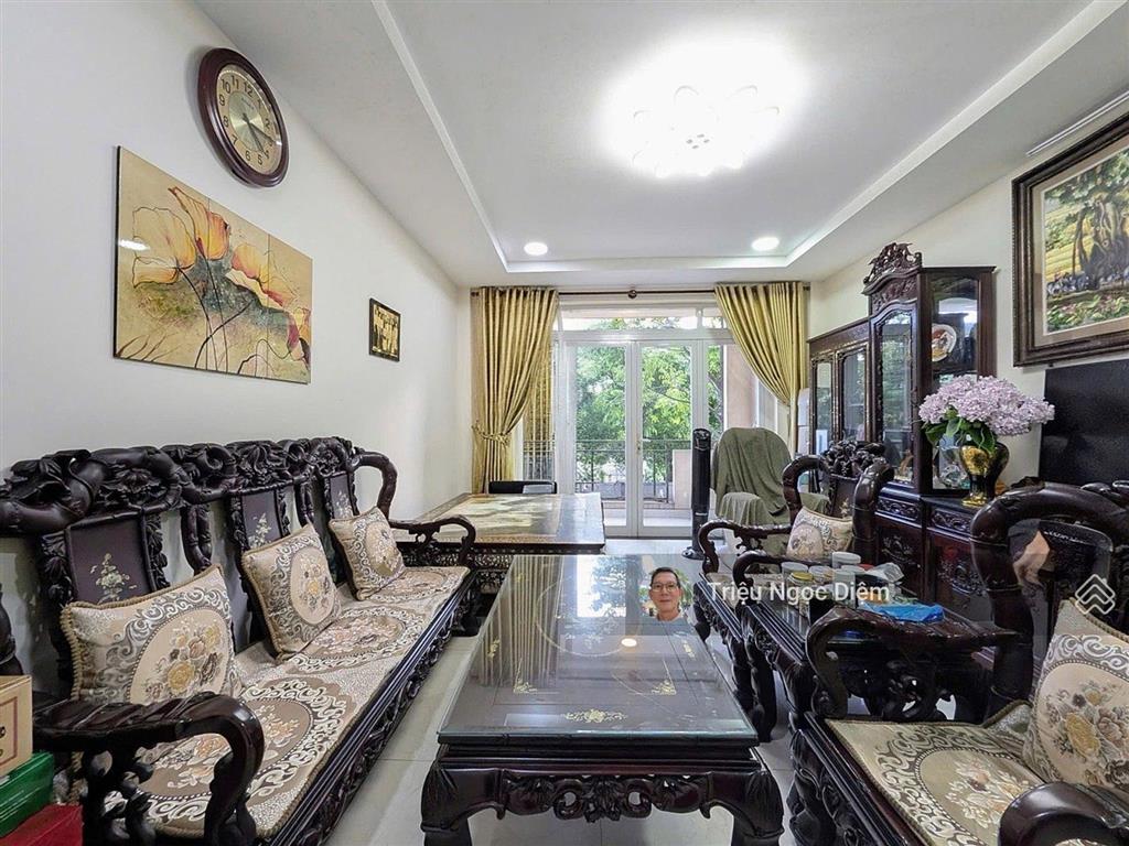 Mtkd trường sa  phú nhuận | 56m2 | 4 tầng btct | vỉa hè rộng | chỉ hơn 20 tỷ