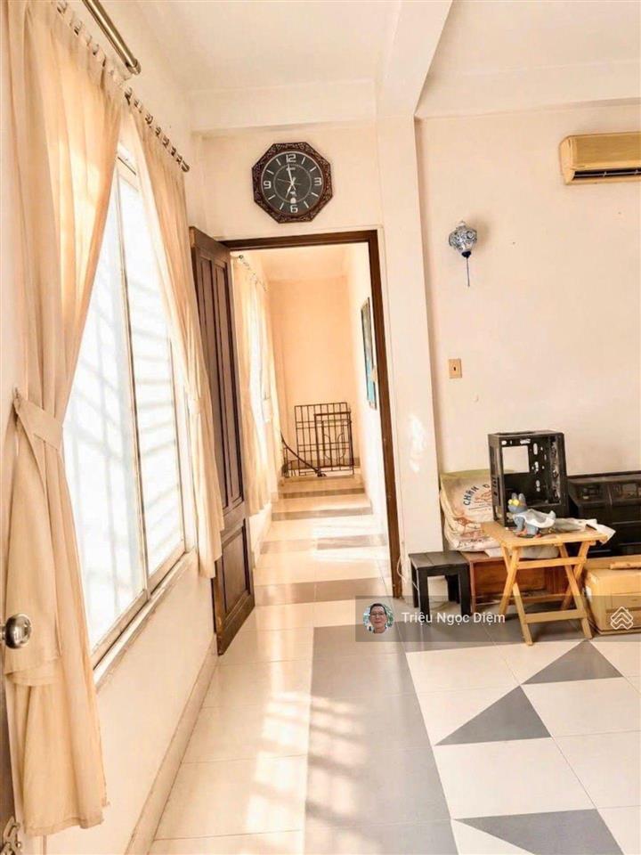 Gấp bán giảm mạnh 1 tỷ điện biên phủ bình thạnh. 93m2. 4 tầng chỉ 9.999 tỷ