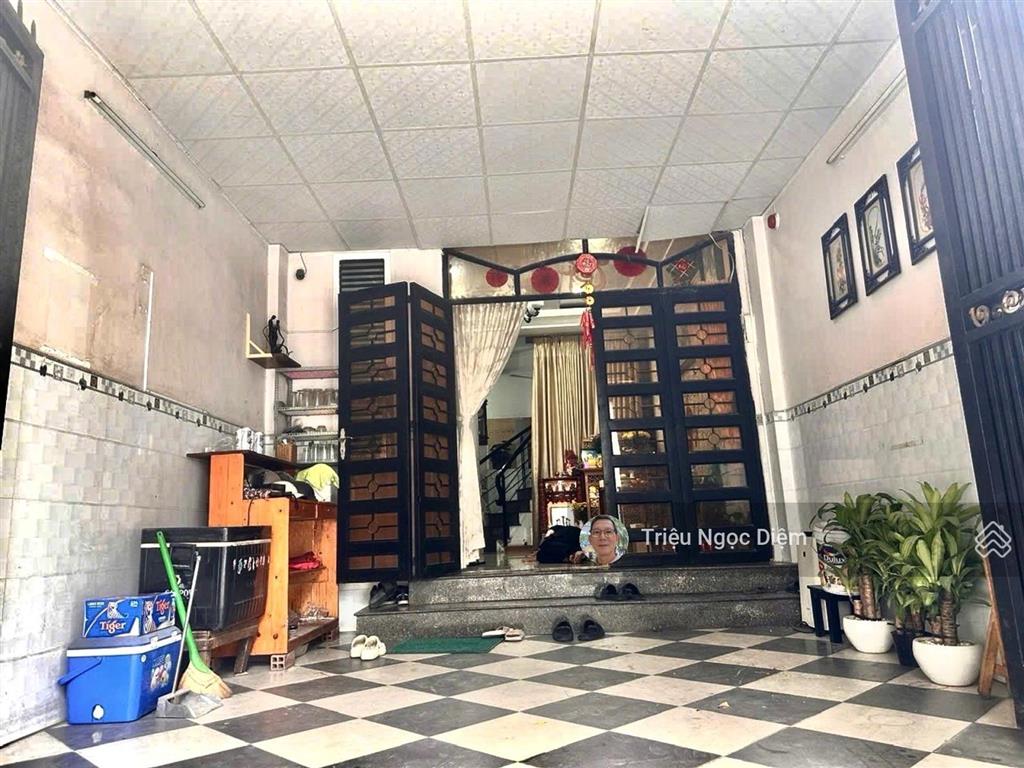 Gấp bán giảm mạnh 1 tỷ điện biên phủ bình thạnh. 93m2. 4 tầng chỉ 9.999 tỷ