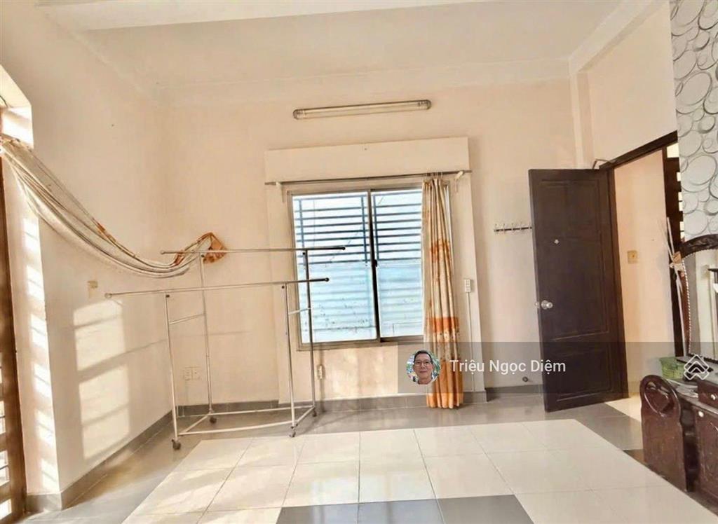 Gấp bán giảm mạnh 1 tỷ điện biên phủ bình thạnh. 93m2. 4 tầng chỉ 9.999 tỷ