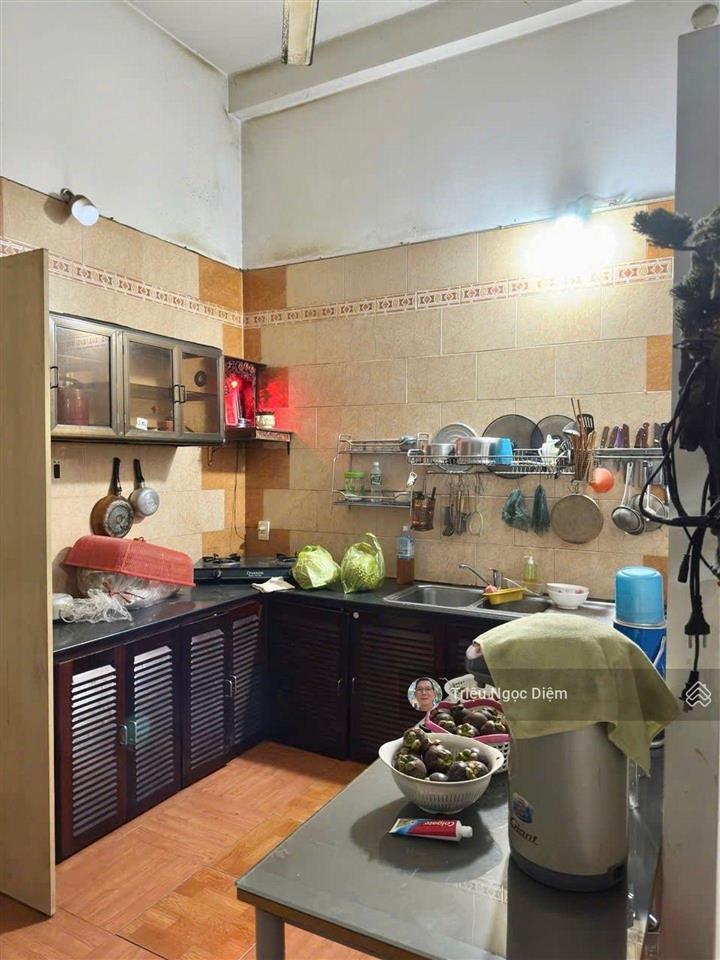 Gấp bán giảm mạnh 1 tỷ điện biên phủ bình thạnh. 93m2. 4 tầng chỉ 9.999 tỷ