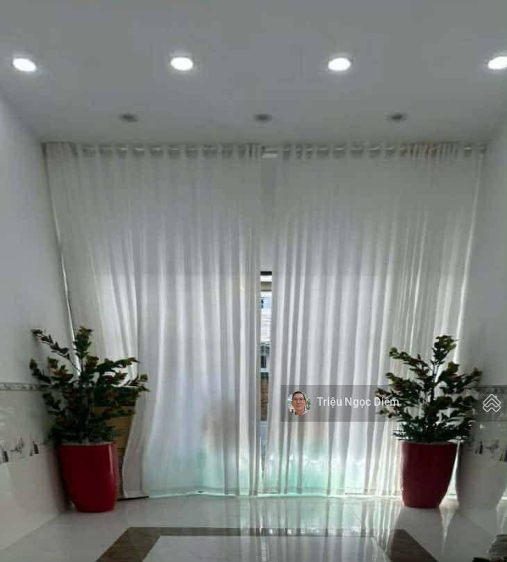 Gấp bán giảm 500 triệu còn 8,7 tỷ nhà đẹp phú mỹ bình thạnh. 70m2. 2 tầng