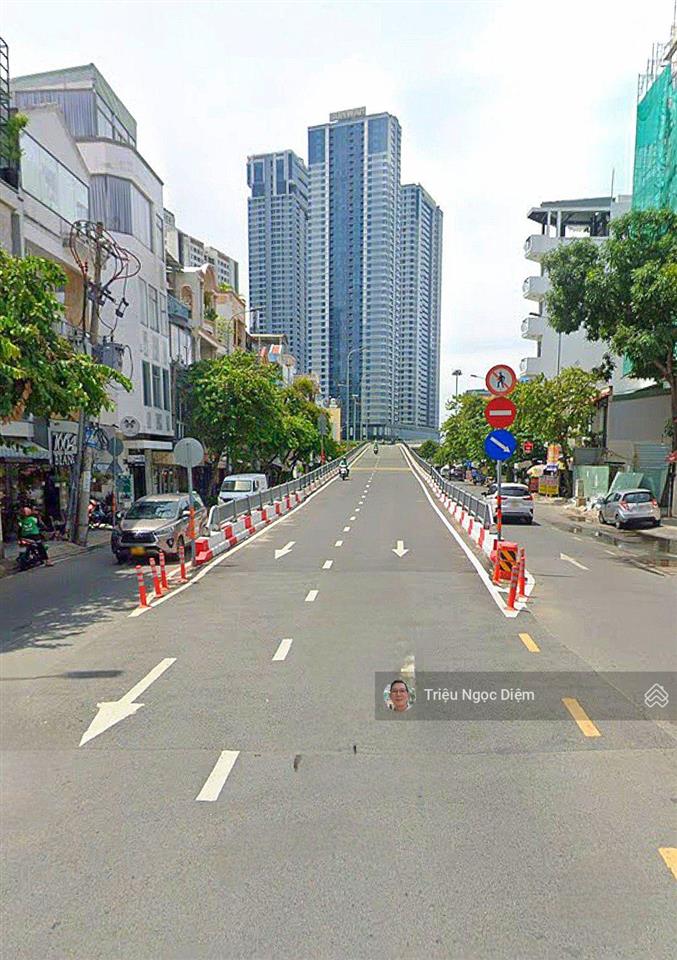 Mặt tiền kinh doanh sầm uất ngô tất tố thạnh mỹ tây. bình thạnh. 42m2 ngang 10m bề thế chỉ 11 tỷ.