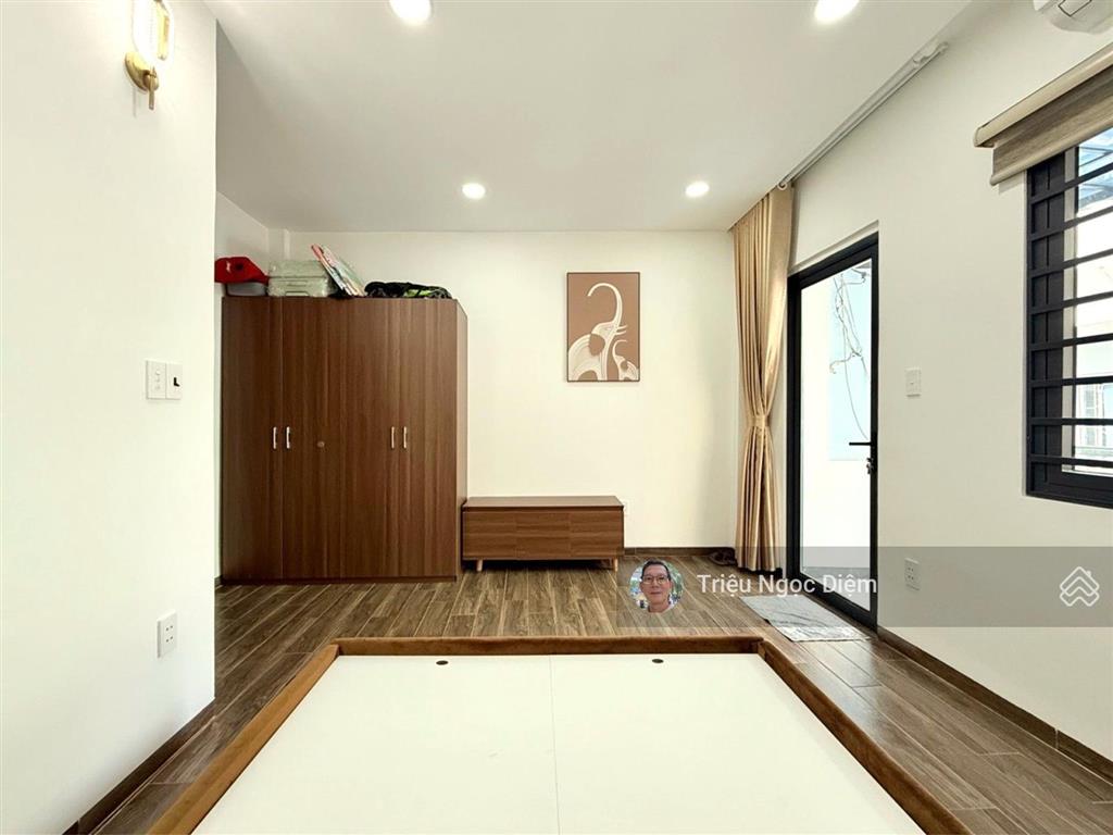 Hẻm 3m thông điện biên phủ sát mặt tiền lô góc 2 mặt hẻm full nội thất chỉ 7.5 tỷ