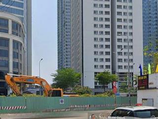 Mặt tiền võ duy ninh bình thạnh. 130m2. ngang 6,2m nở hậu 7m  đối diện landmark 81. chỉ 176 tr/1m2